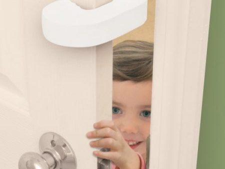 Safety 1st. Finger Pinch Guard protects fingers, both young and old, from accidentally getting pinched by a closing door - SAFETY 1ST-104 For Sale