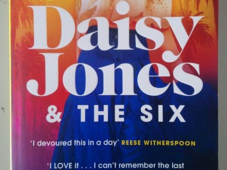 Daisy Jones and The Six by Taylor Jenkins Reid Online